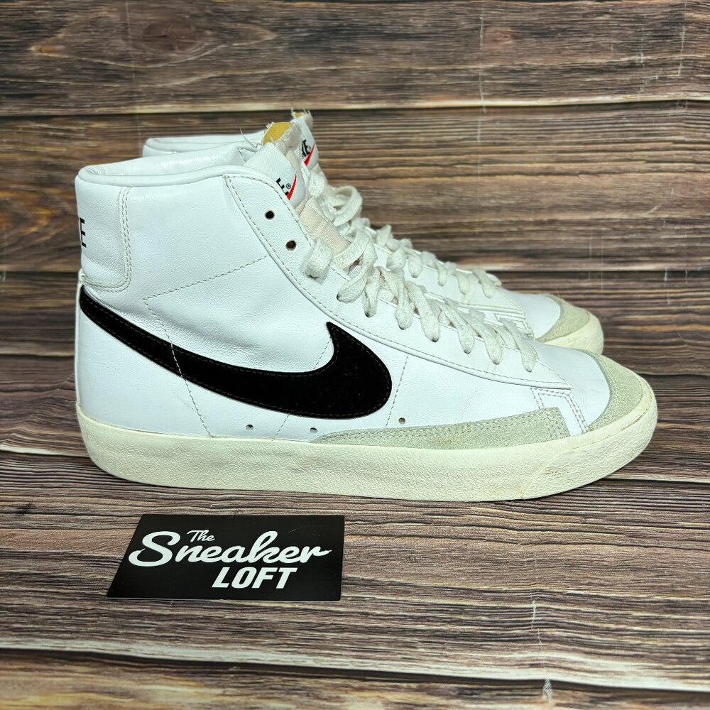 Nike Blazer‎ Mid '77 Vintage White Black Women's Lace Up Shoes Size 10